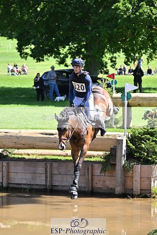 240525-105121-12086 - 320-CARPO_VIVENDI-Jack_Pinkney