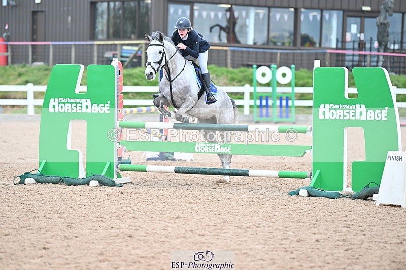 240128A-121521-00811 - Cls 4 Pony Newcomers and 1m Open