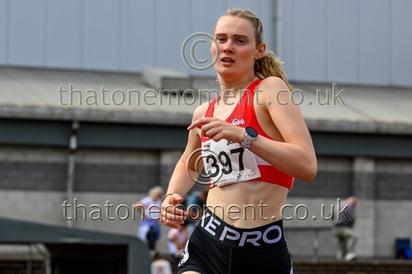 Sen25SUN-916235 - Track Female