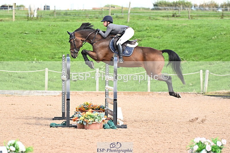 240913A-133240-04565 - Cls 15 Snr Foxhunter