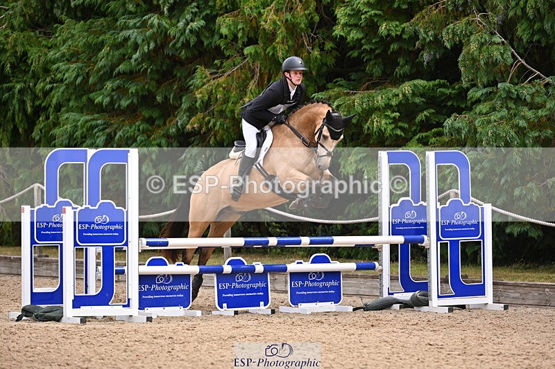 250802A-111710-02480 - B-073-Frankie.Mckechnie-DUNBYMOONLIGHT