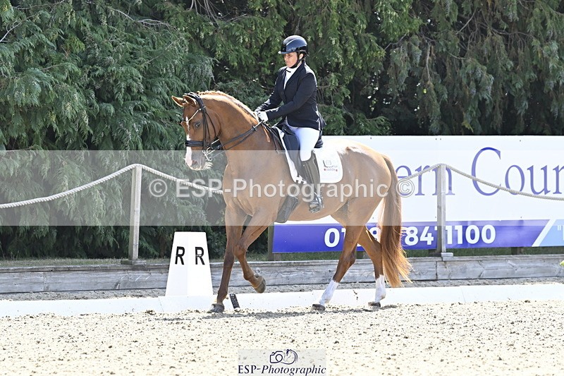 250810A-114743-05520 - 113-Stacey.EscrigJOIE.DE.VIVRE.III