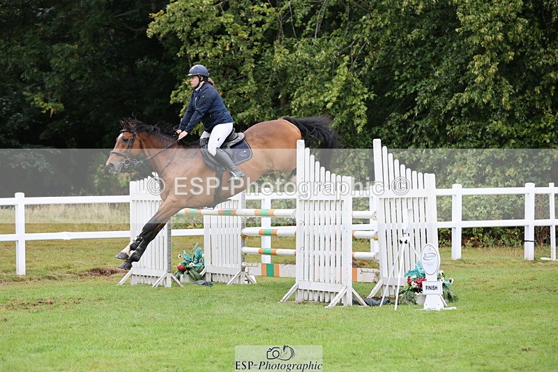 250830A-143235-07028 - Cls 16 Snr Newcomers and 1.10m Open