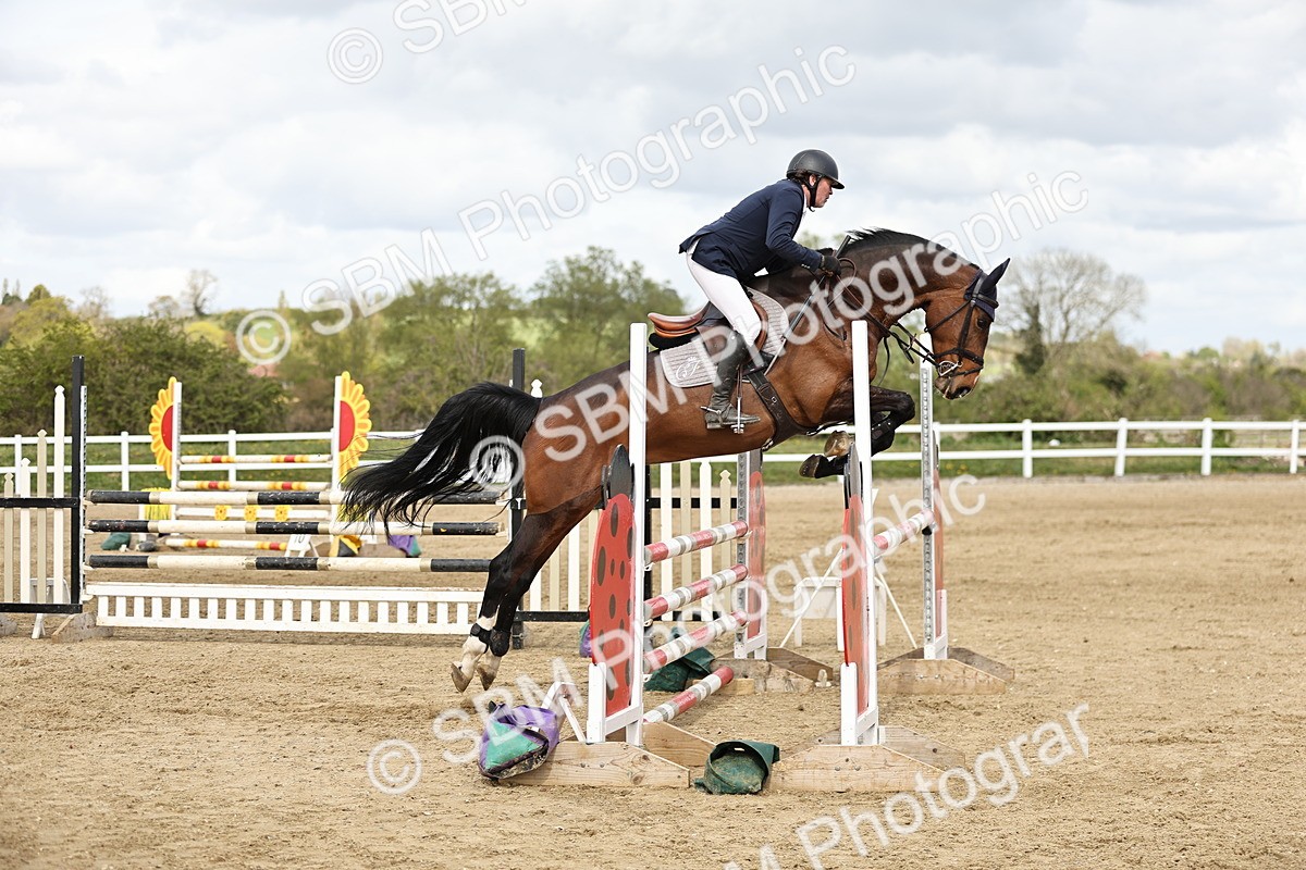 SBM_001363 - Class 4 - Senior Newcomers - 1.10m