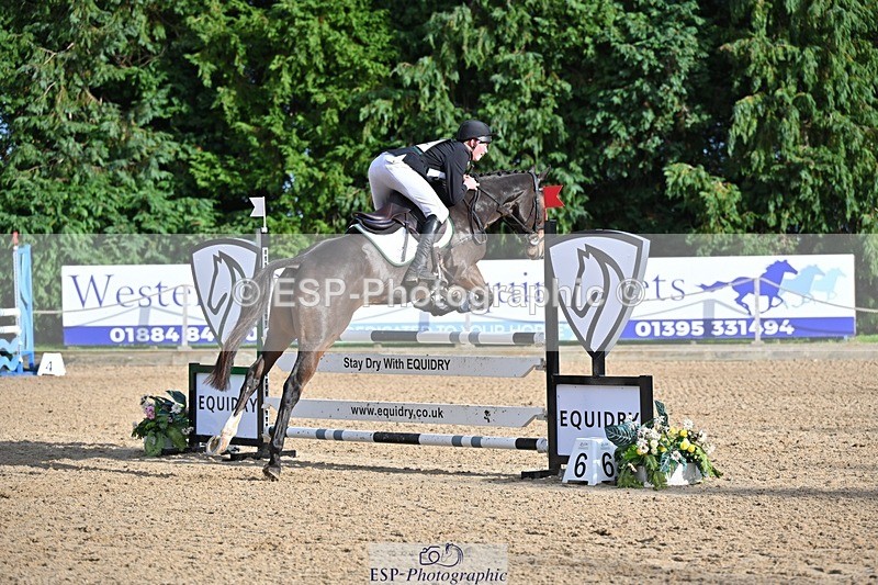 241027-140137-17691 - 542-Tommy.Marsden-HARD.KNOCK.LIFE