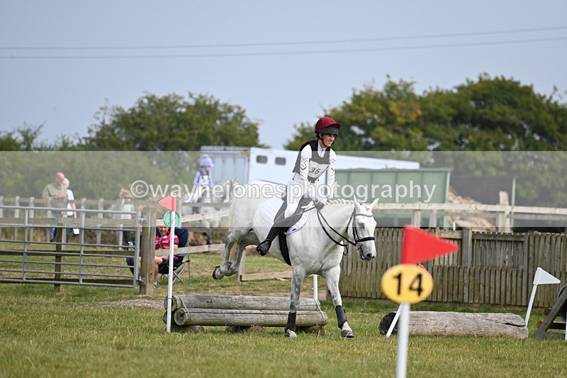 WJ6_1704 - 60cm XC Time 13:22 to 13:53