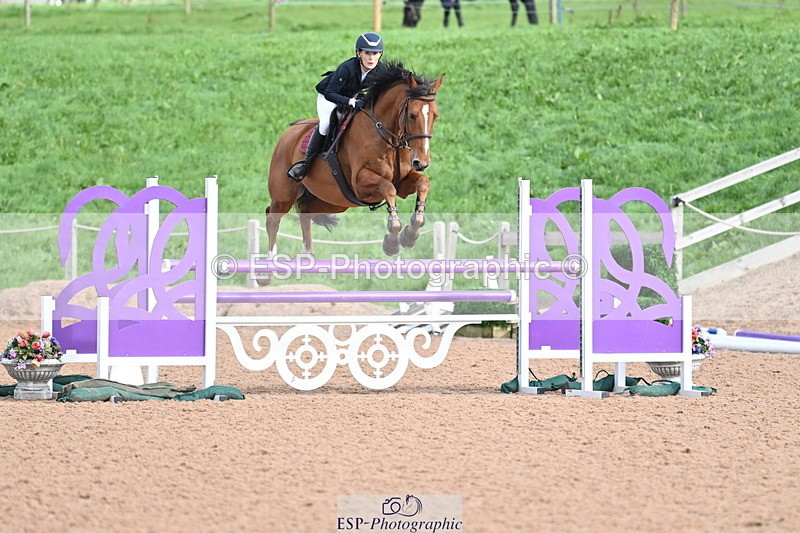 231014A-105737-04263 - Cls 18 Newcomers & 1.10m Open