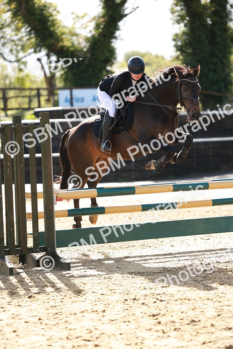 SBM_37952_J39 Senior Horse and Pony 85cm Championship - Dolcie Mae Ivison