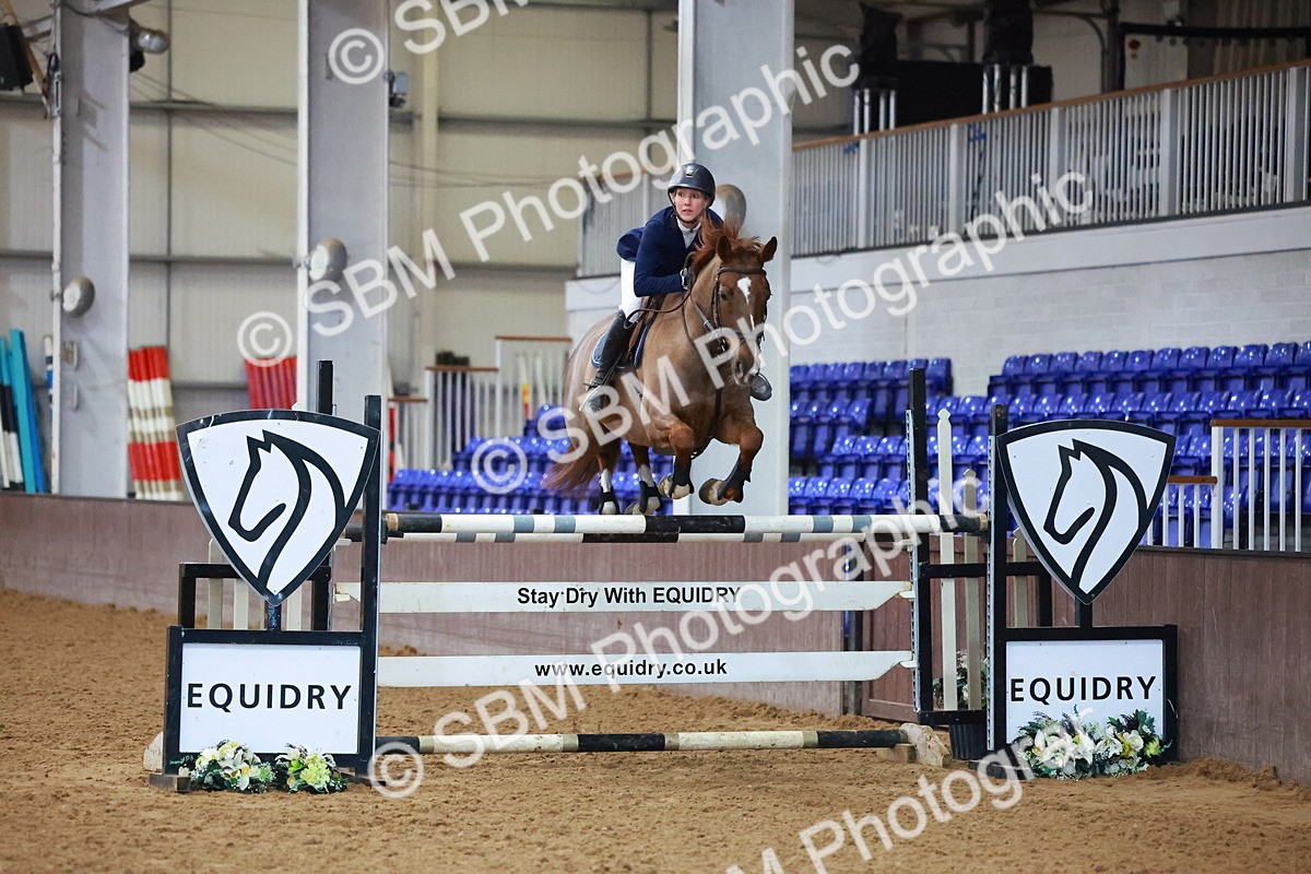 SBM_003800 - Class 11 - Senior Foxhunter - 1.20m