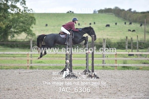 JAC_6306 - CLASS 10 SAT Junior 1.20m Open (Inc 148cm Restricted Open Championship Qualifier)