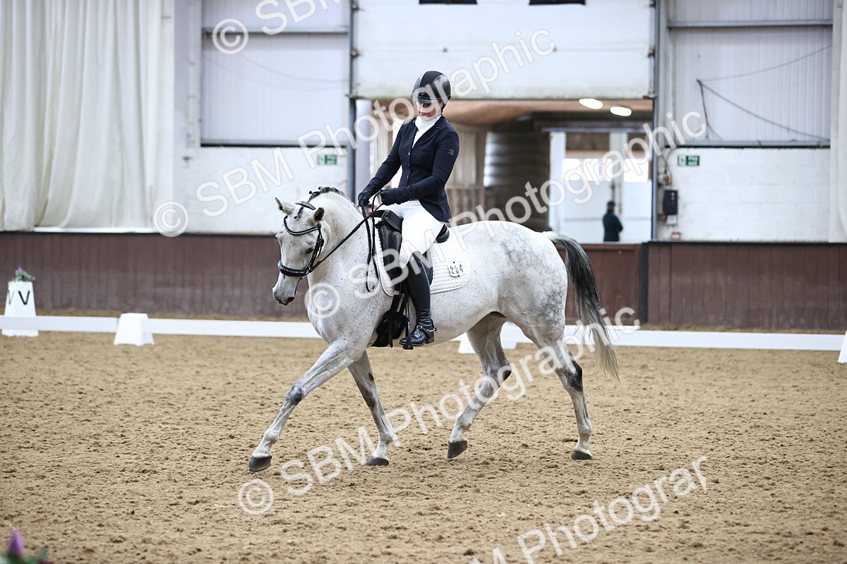 SBM_018921 - Class 21 - Medium 73 - 9.00-10.00