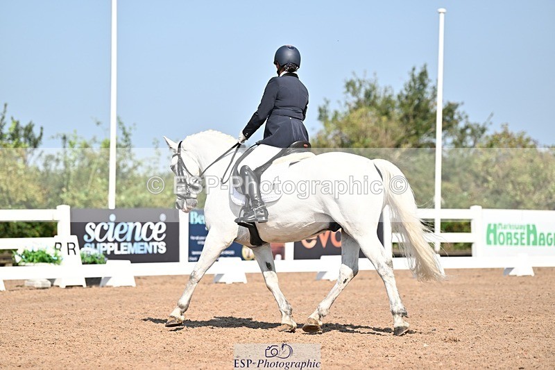 250816-104743-03208 - 111-Sonya.Fitch-PeytonDinnarthal.Buzzard