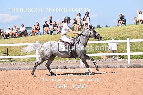 BPP_1680 - THU CLASS 3 Scottish Branch North West Junior Championship **Viewing/Selection class for 148 teams**