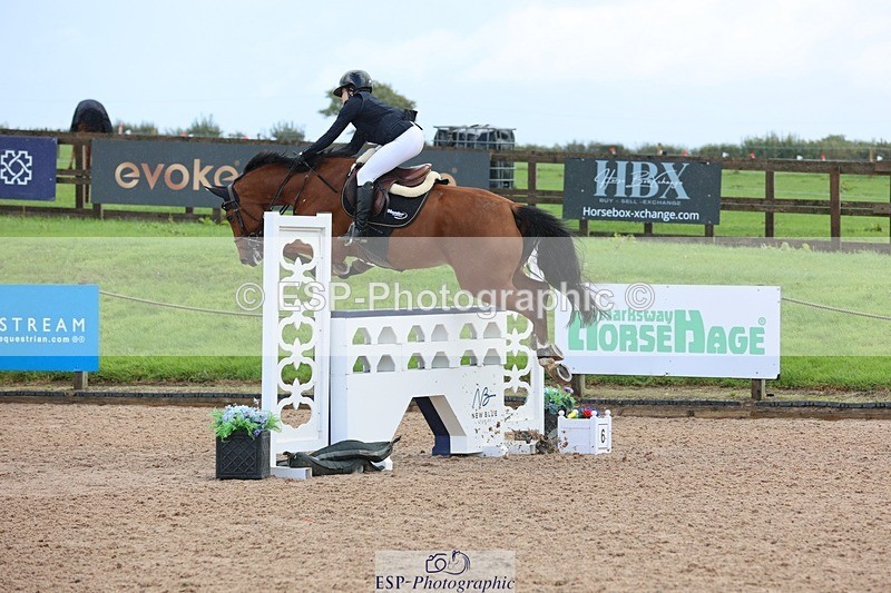 250911-120418-01315 - Cls 3 Snr Foxhunter