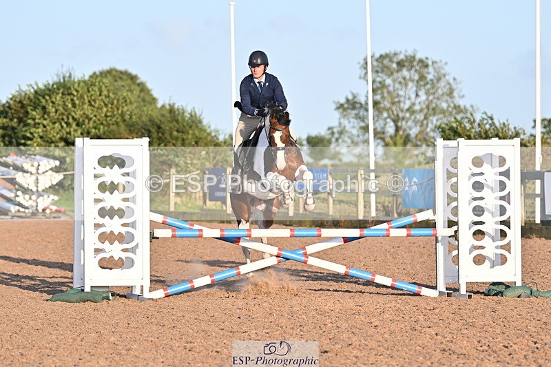 240820A-192110-01308 - Cls 7a 7b & 8 90cm