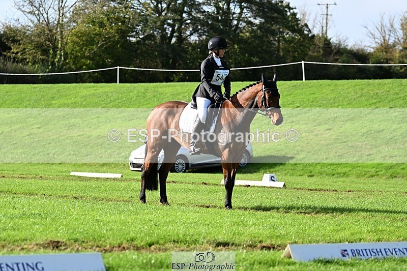 241025-113140-07156 - 547-Lara.Salter-NAOMIE.VAN.DE.BROUWERSHOEVE