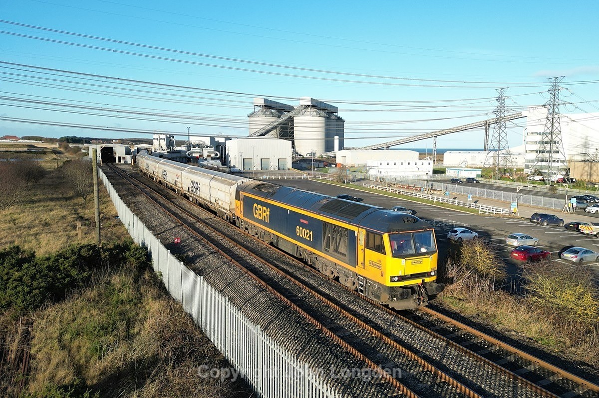 JL - 19.12.23 60021 6N87 Lynemouth PS - Tyne Coal Terminal, Lynemouth - Blyth & Tyne (north to south)