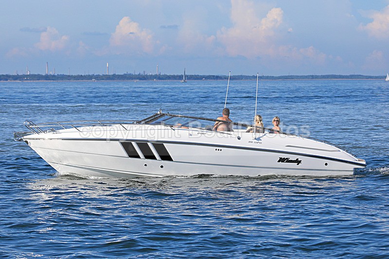 180527 UNNAMED - WINDY 29 COHO 1Y3A2962 - Motorboats - Open