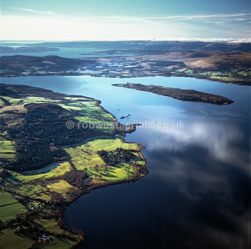 A00571EX2 Ross Priory Wood by Loch Lomond in 2005 - Lochs, glens and rivers