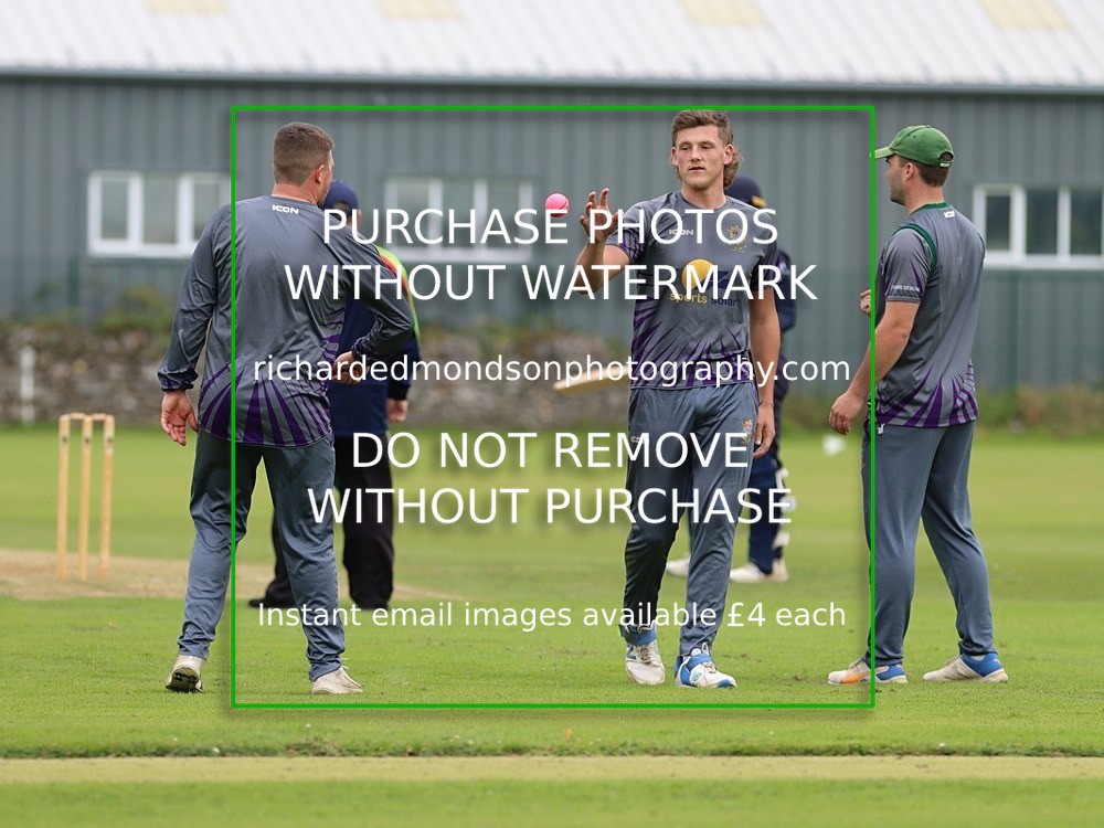 IMG_3521 - Kendal vs Longridge 40 Over Cup 1/4 Final (4/8/24)