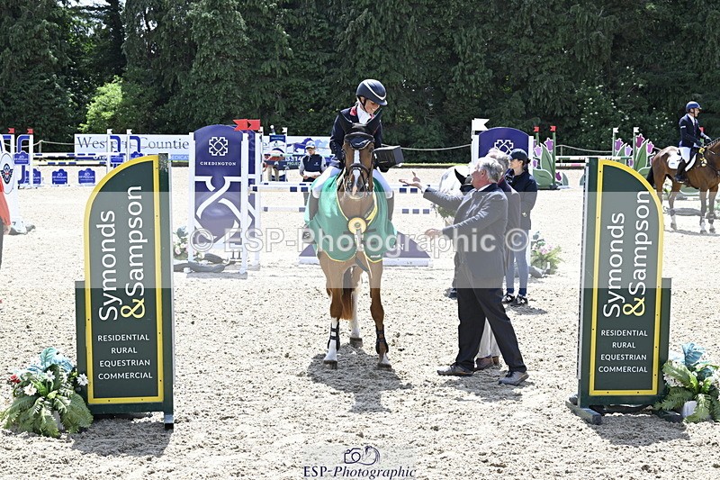 250525A-131651-17606 - Presentations Section B CCI 3 Star Long