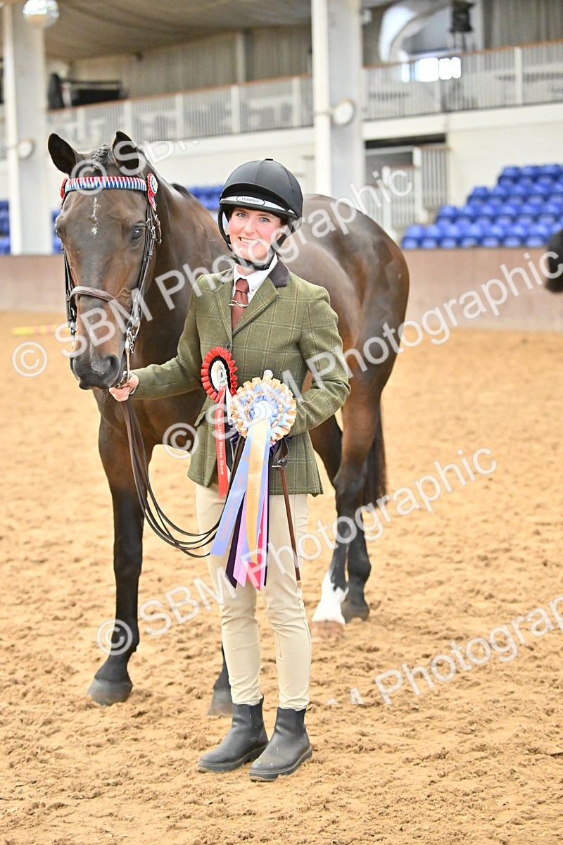 SBM_000805 - Class 16 - In Hand Showing Supreme Championships