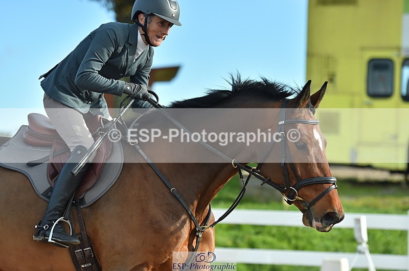 231111A-112542-01656 - Cls 11 Snr 1.05m Open