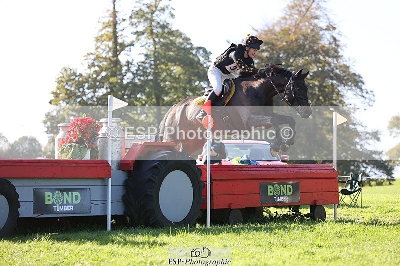 241026-112348-12287 - 377-Bethany.Hull-CARRICK.DIAMOND.OLIVER