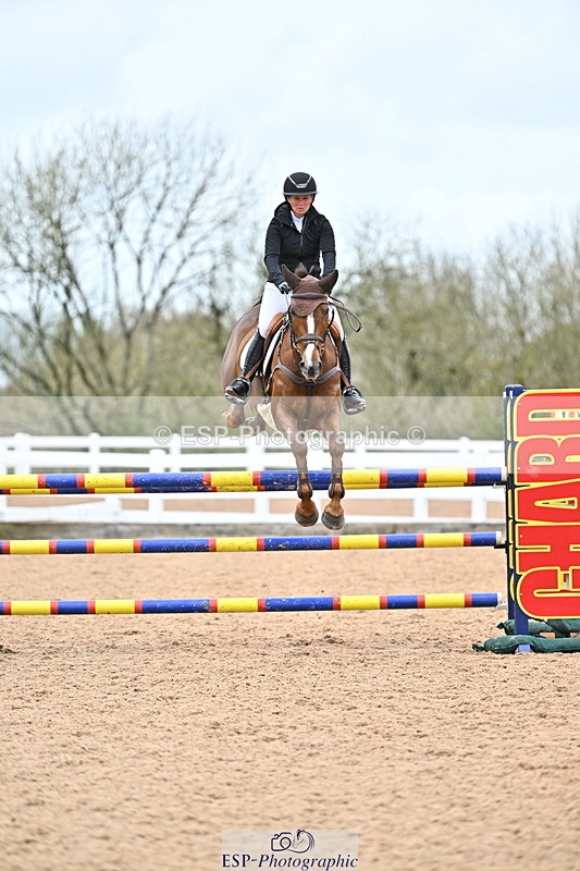 240501A-142023-01025 - Cls 8 Snr Foxhunter and 1.20m Open