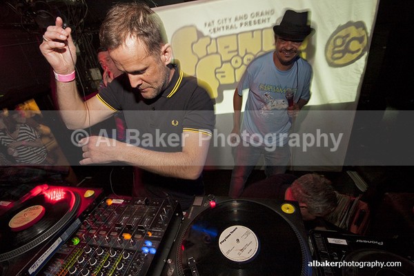 158 - Friends-&-Family @ the-roadhouse 02.05.15 (b)