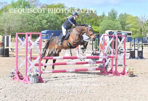 BPP_4771 - CLASS 14  SAT Senior British Novice/ 90cm Open