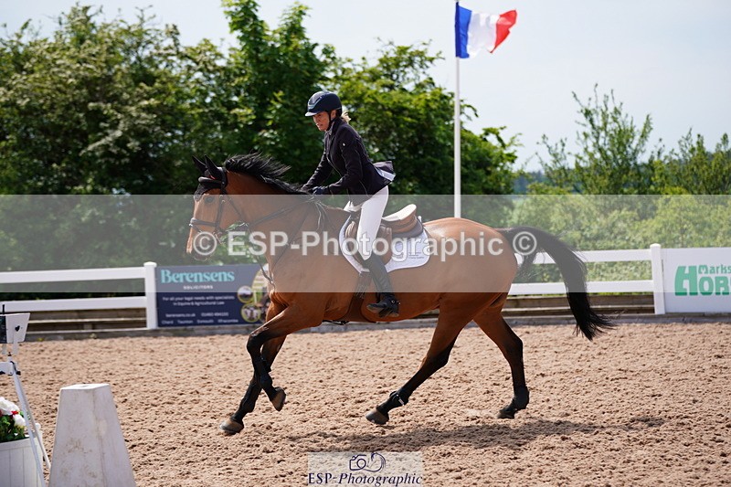 240525A-142348-06570 - Cls 18 National 1.40m