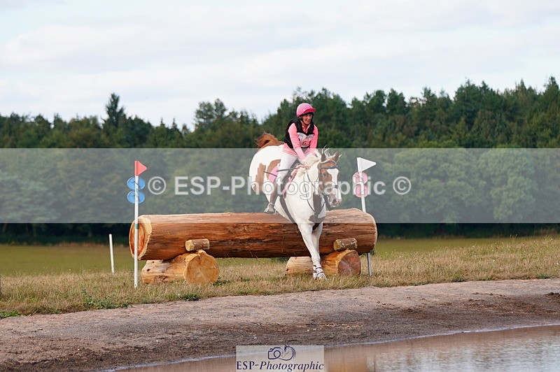 250802A-174120-08966 - H-361-Susan-Joy.Keeping-WARPAINT