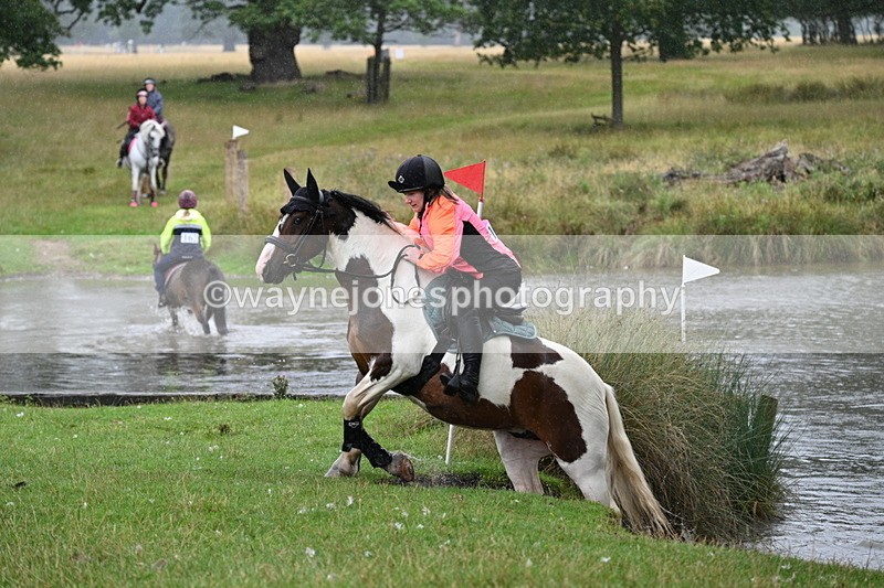 WJ7_6646 - Time at Water 09:30 to 10:00