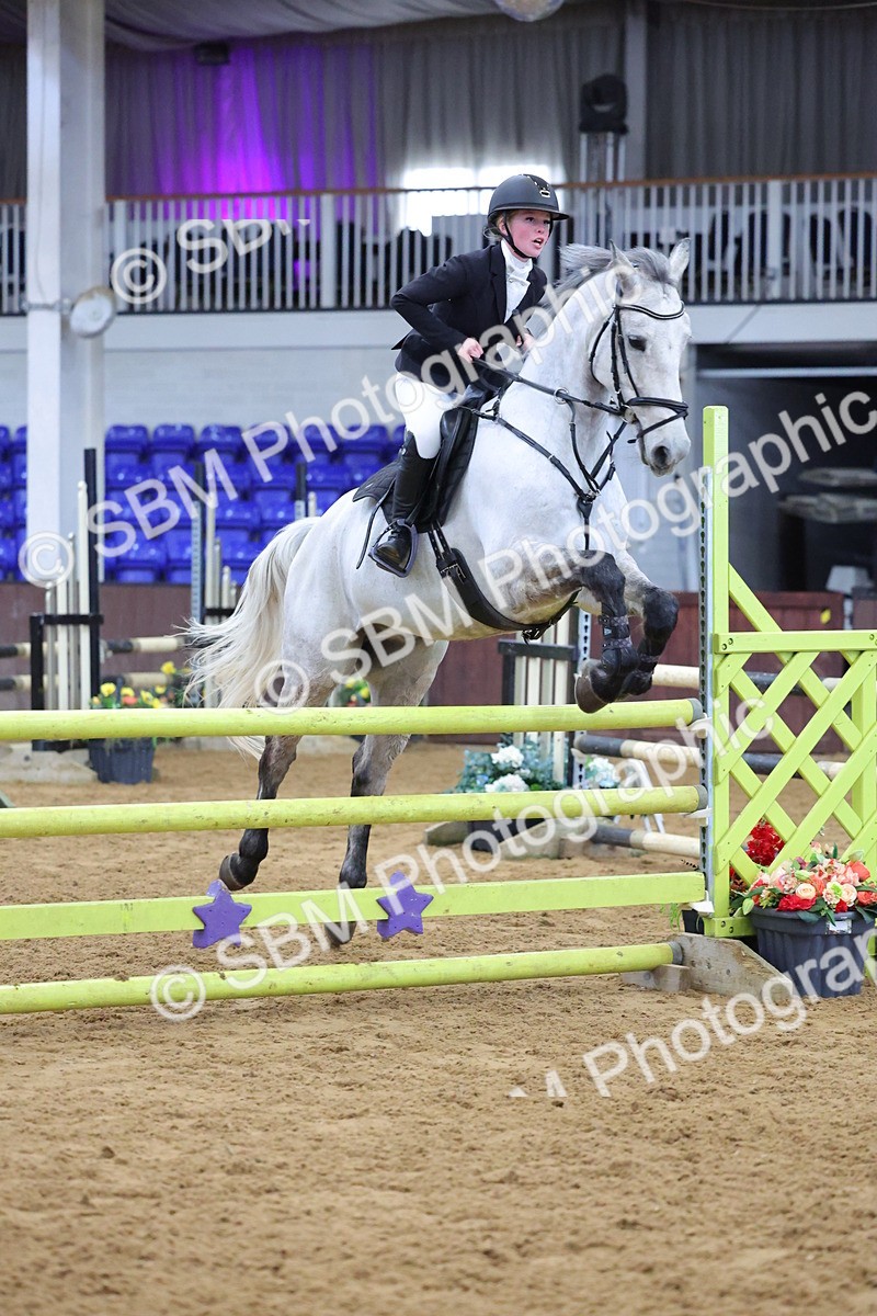 SBM_010085 - Class 21 - Nupafeed Supplements Senior Discovery/ 1m Open - First Round (1.00m)