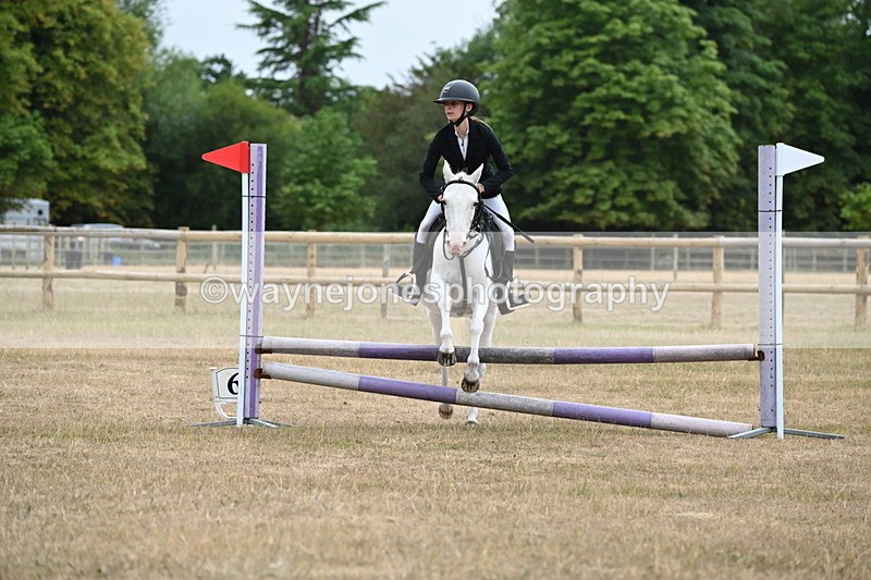 WJ6_0258 - Class 13 Novice Jumping 60cm