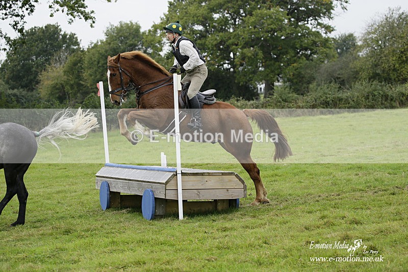  WWHT 171021 1902 - Novice Pairs (0.80m)  17/10/21