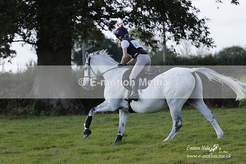  WWHT 171021 3978 - Open (1.00m)  17/10/21