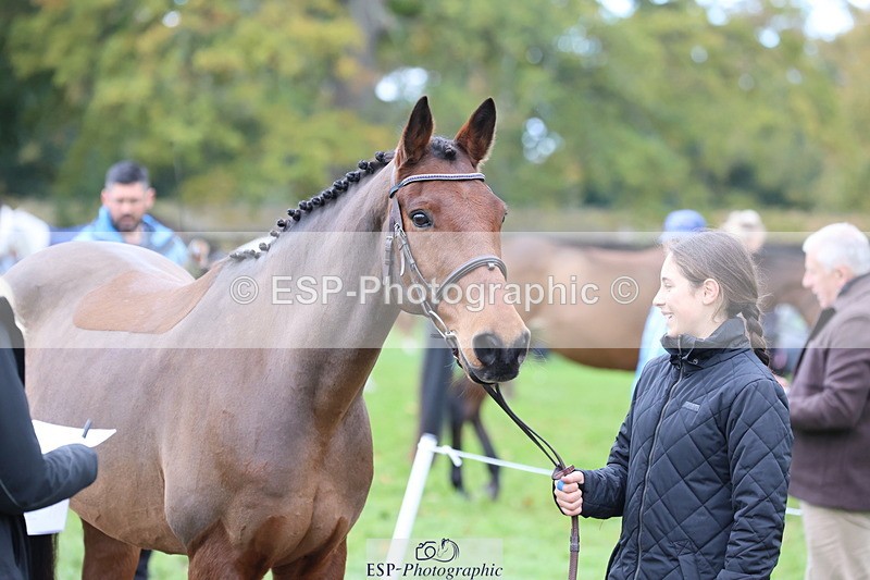 251026A-110819-25251 - G-504-Eliza.Langman-Rouse