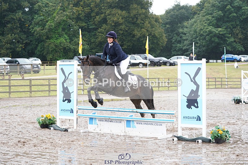 240824X-090744-20586 - 70cm Round 1 8.30 to 9.30