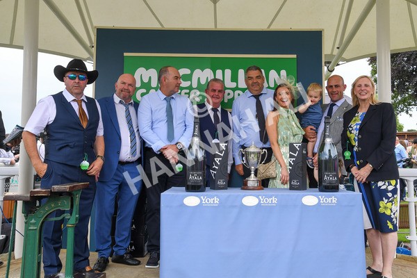 170623-Race 1-Kihavah-0125 - Race 1 2.00pm Queen Mother's Cup Handicap