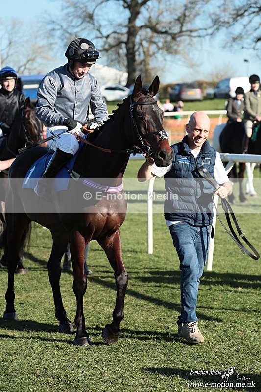 PtP 210326 970 - VWH Cirencester Races 21/03/26