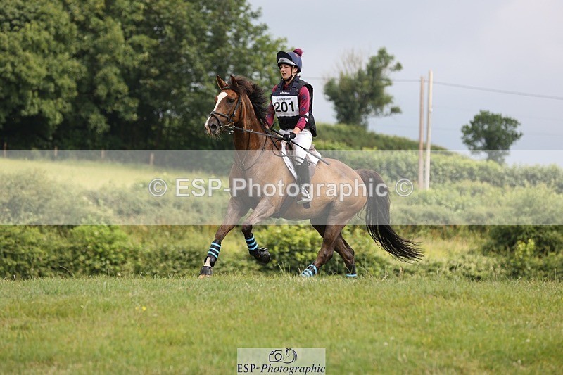 230625-103008-01371 - XC 90cm 9.45 to 11.00