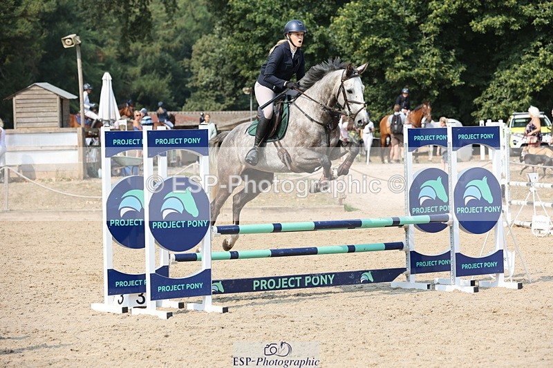 250816A-105752-00916 - Cls 3 Snr British Novice