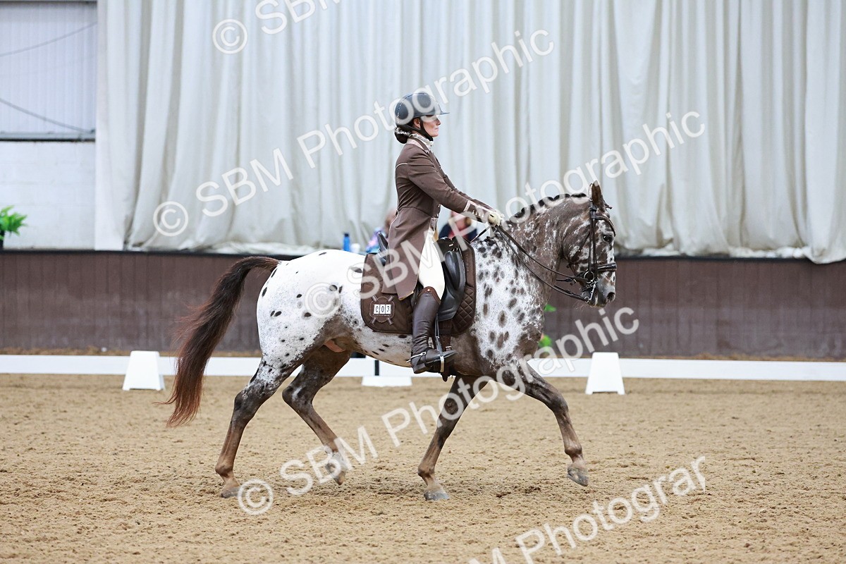 SBM_016543 - Class 5 - FEI INT II - 17.24-18.20