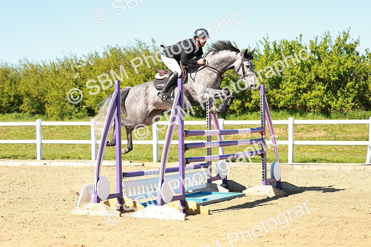 SBM_001858 - Class 5 - Senior Foxhunter - 1.20m