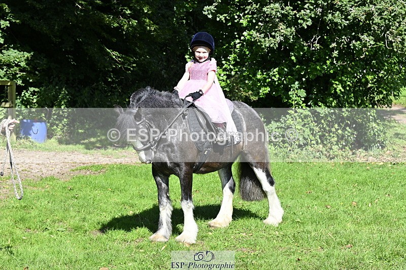 240728B-095944-00261 - Sunday Stable Shots and Fancy Dress