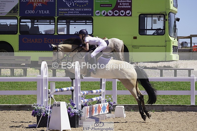 230624A-131044-01517 - Cls 24 Pony Discovery & 90cm Open