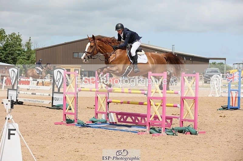 250525-121724-08176 - Cla 27 A&B 1.05 & 1.10m Snr Gran Prix