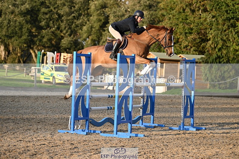 250322A-170754-03699 - Cls 14 Snr Fox & 1.20m Open